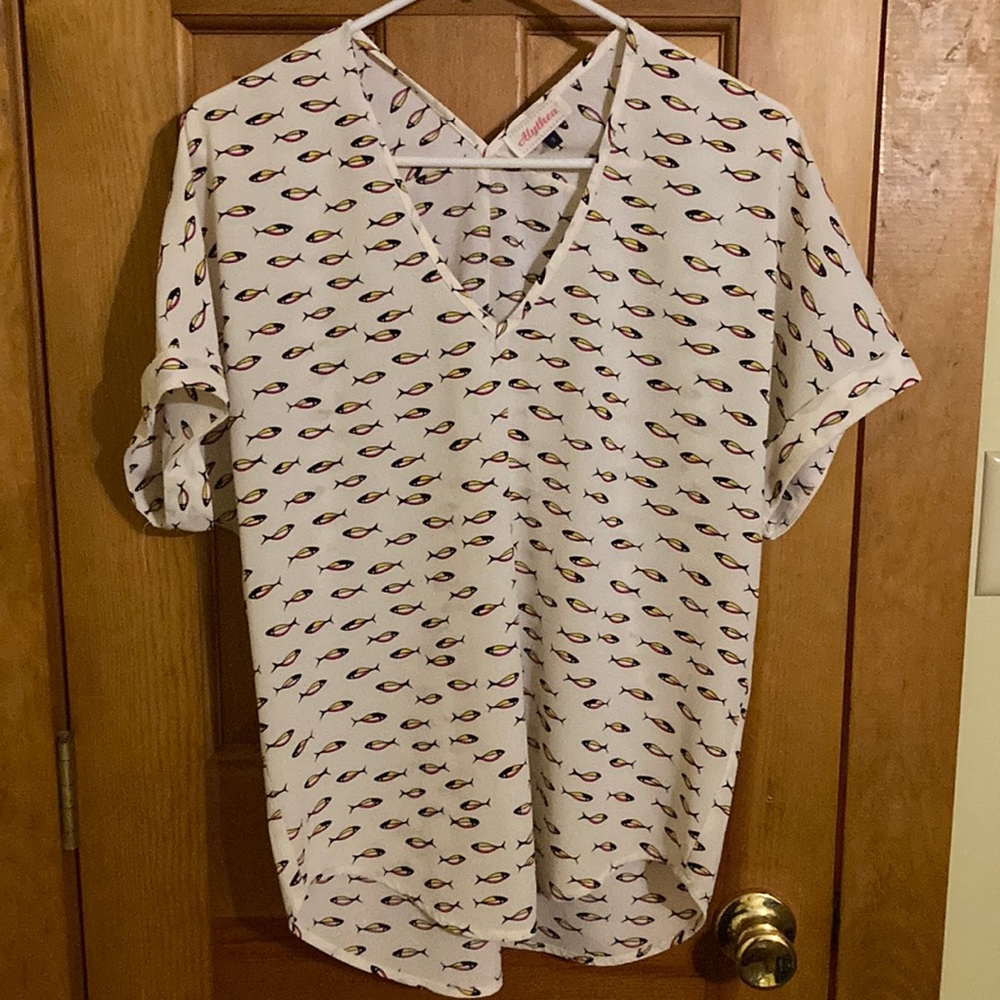 Alythea | Fish Top | S